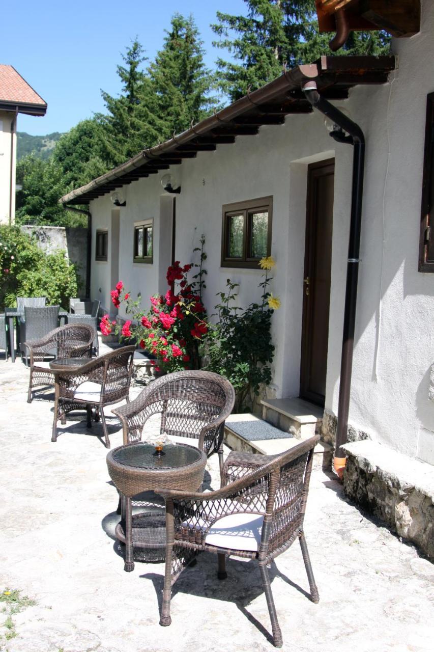 Villa Dei Pini Pescasseroli Exterior foto